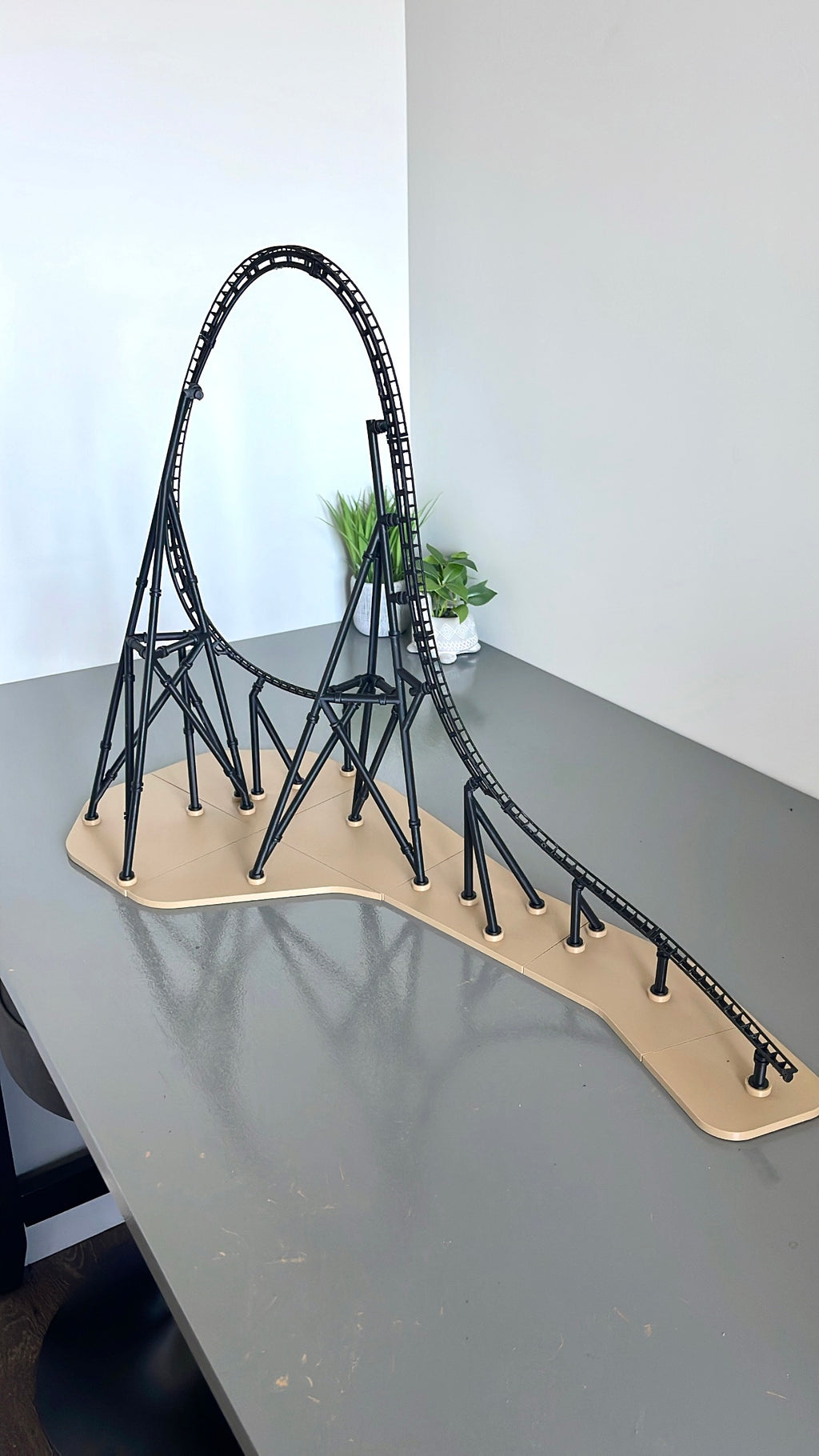 'The Raptor' Top Hat Model Roller Coaster Kit