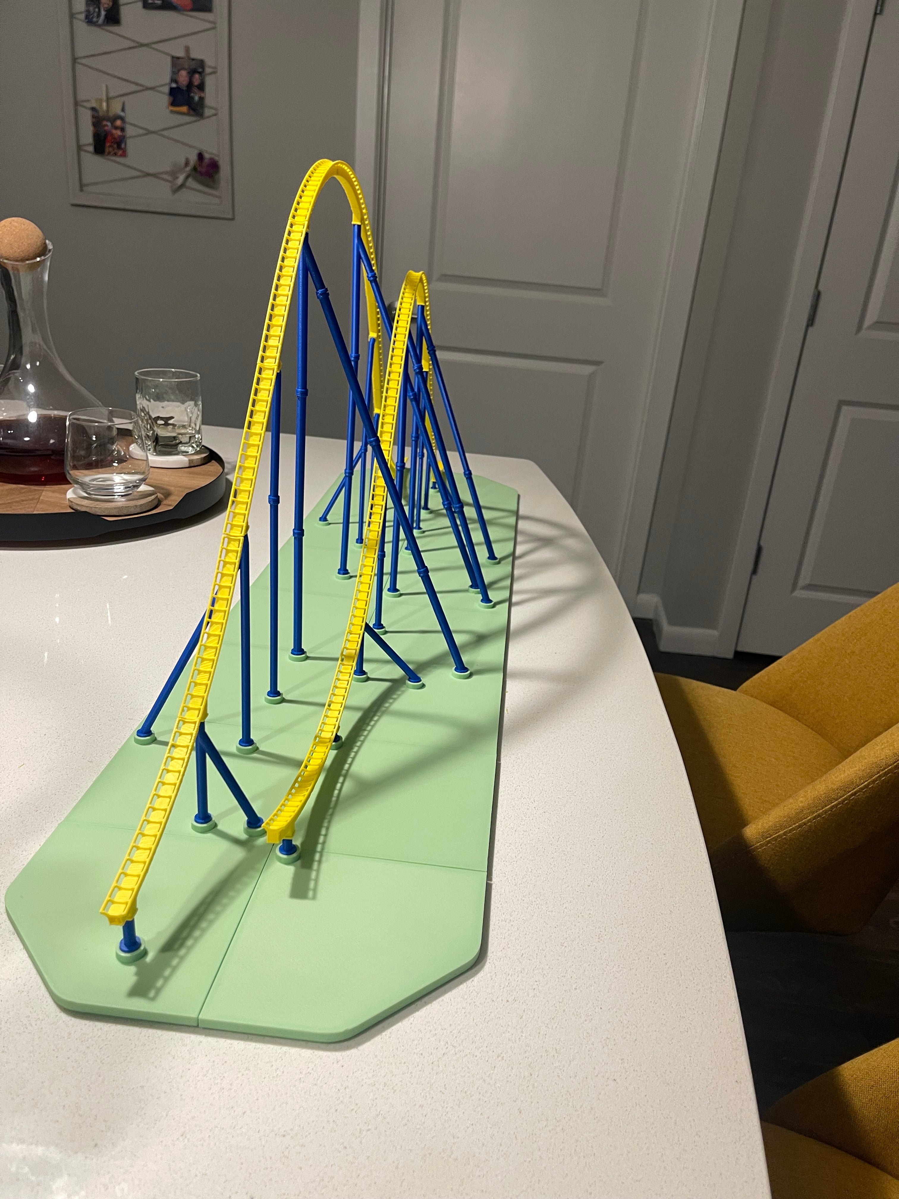 'The Humpday' Sequence Model Roller Coaster Kit