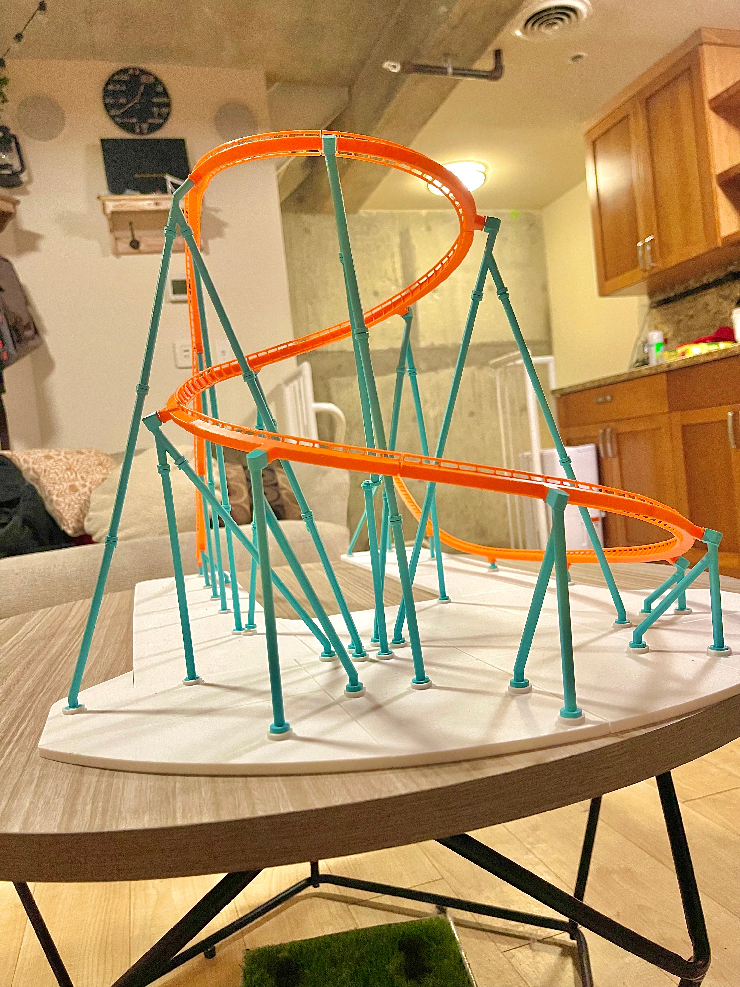 'The Spiral' Model Roller Coaster Kit