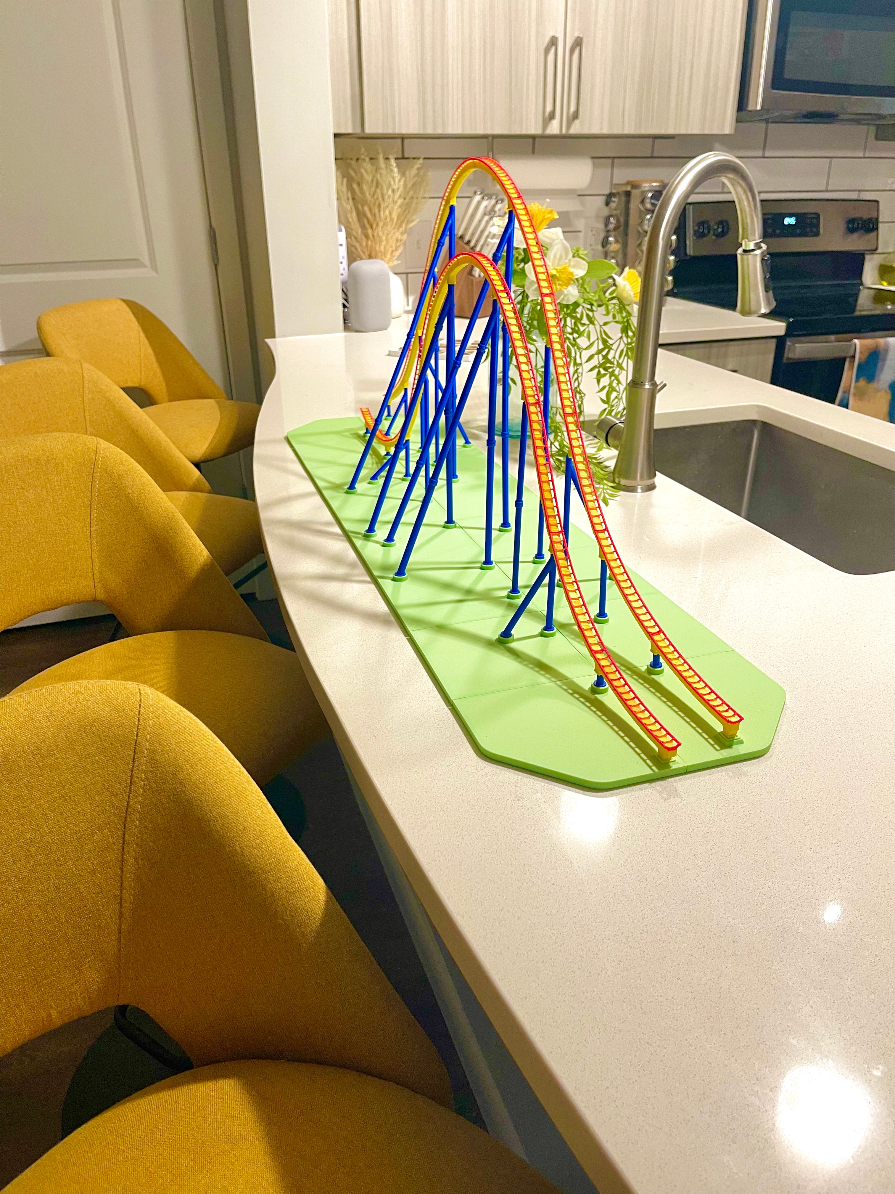 'The Humpday' Sequence Model Roller Coaster Kit