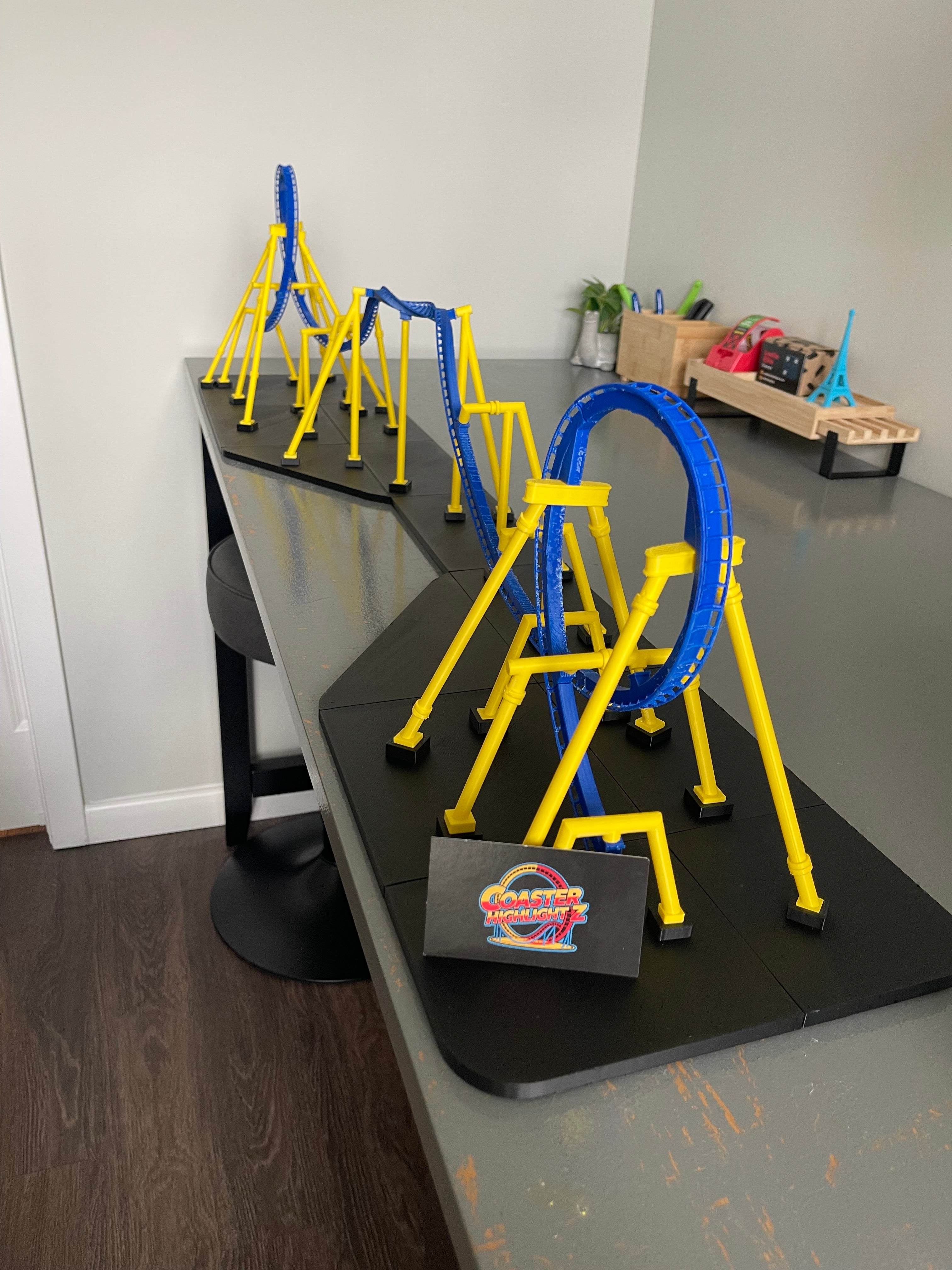 ‘The Bat Signal’ Sequence Model Roller Coaster  Kit