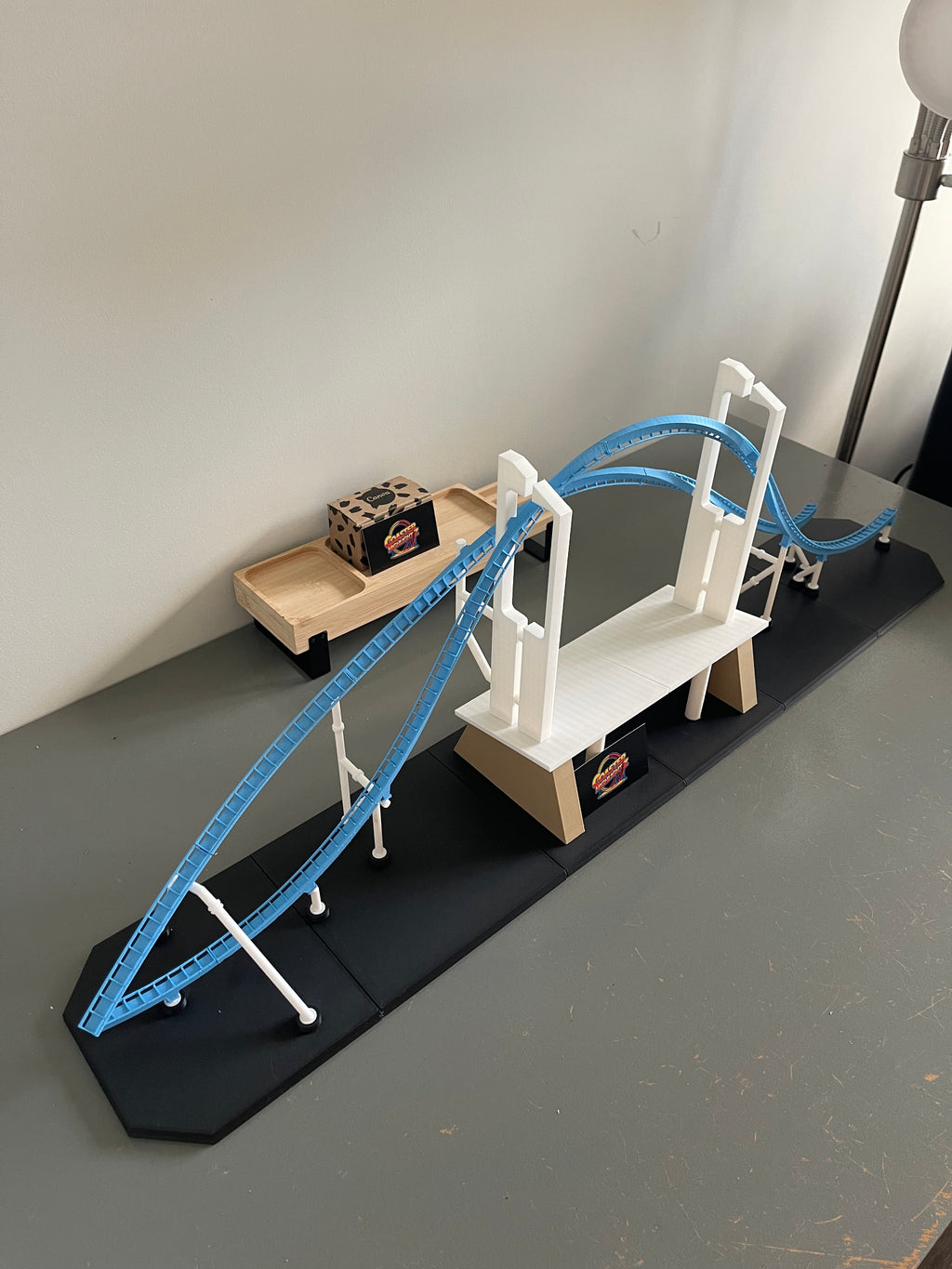 'The Keyhole' Model Roller Coaster Kit