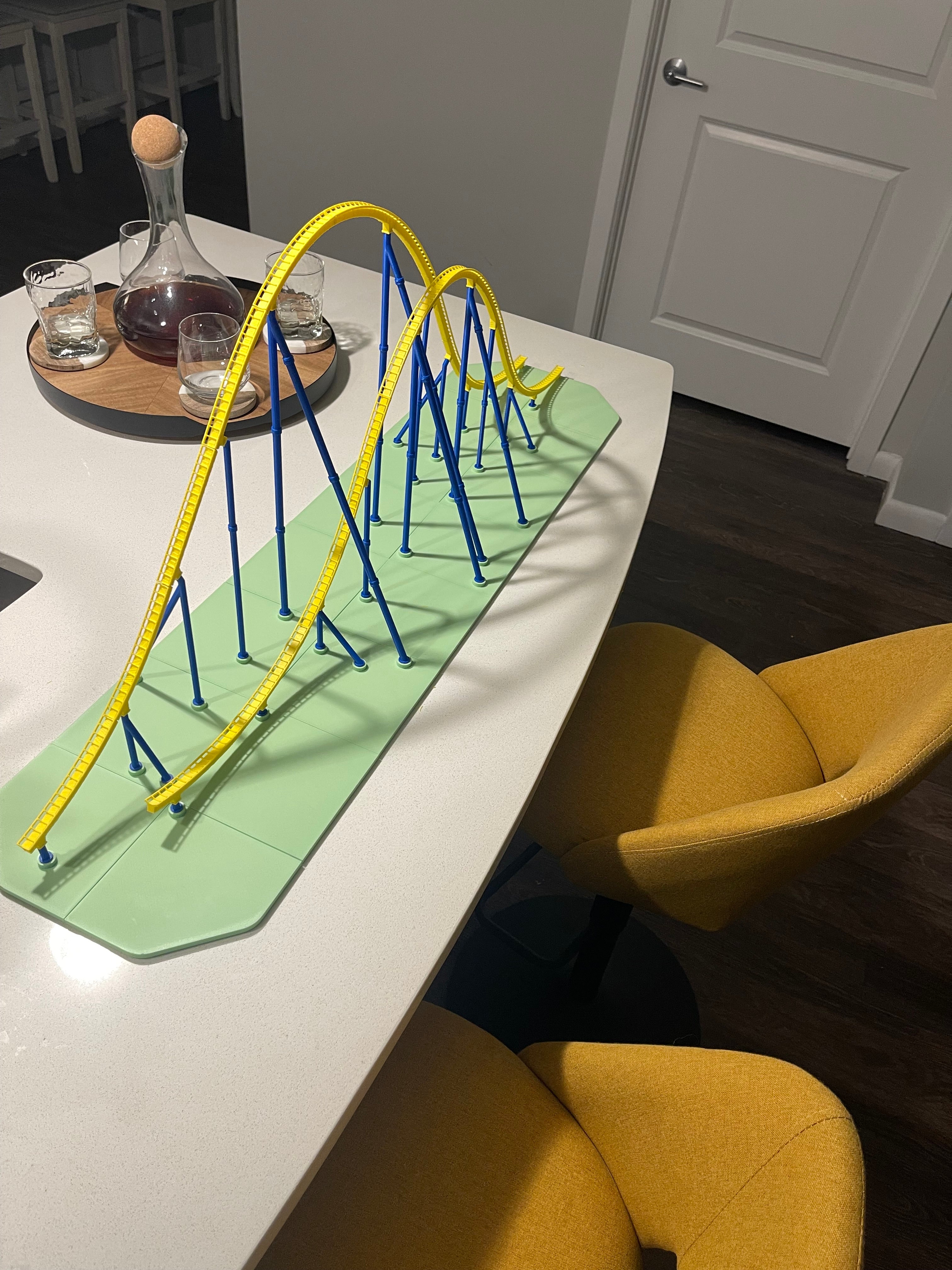 'The Humpday' Sequence Model Roller Coaster Kit