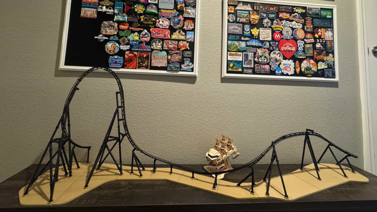 'The Raptor Pack' Sequence Model Roller Coaster Kit