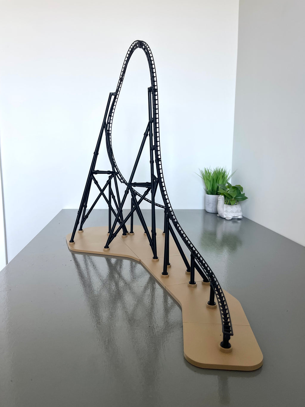 'The Raptor' Top Hat Model Roller Coaster Kit