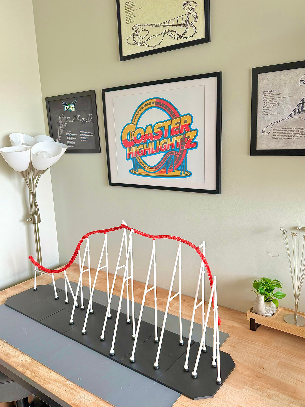 ‘The Flying Snake’ Model Roller Coaster Kit