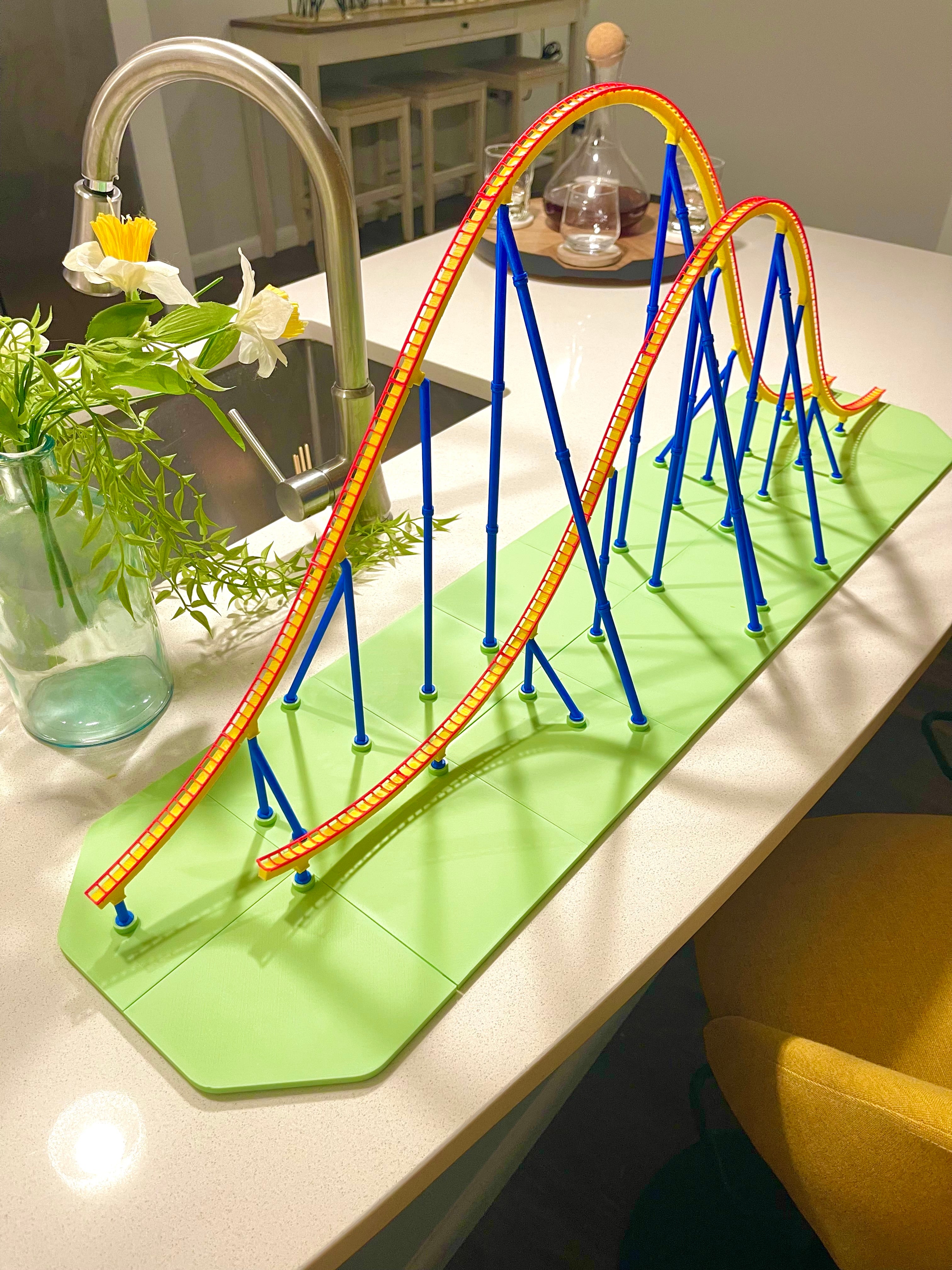 'The Humpday' Sequence Model Roller Coaster Kit