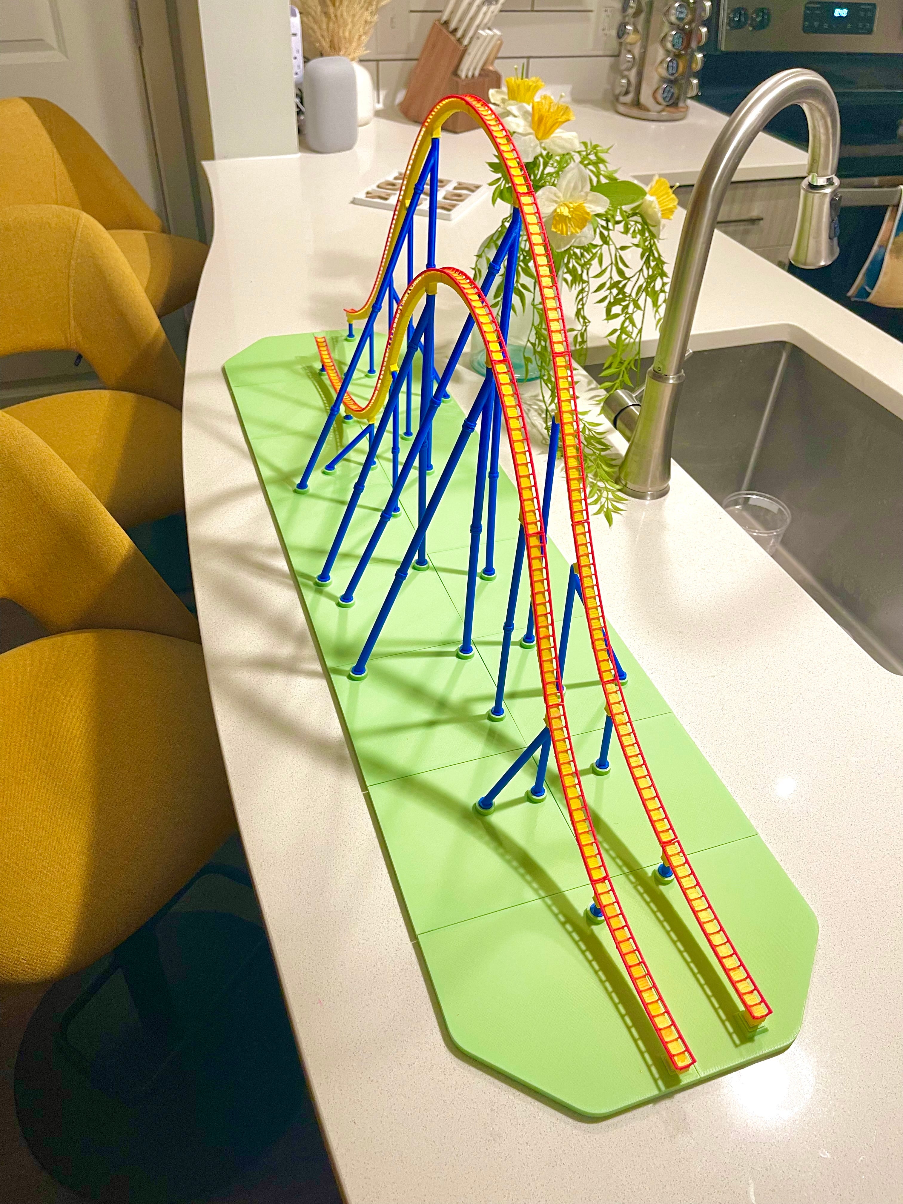'The Humpday' Sequence Model Roller Coaster Kit