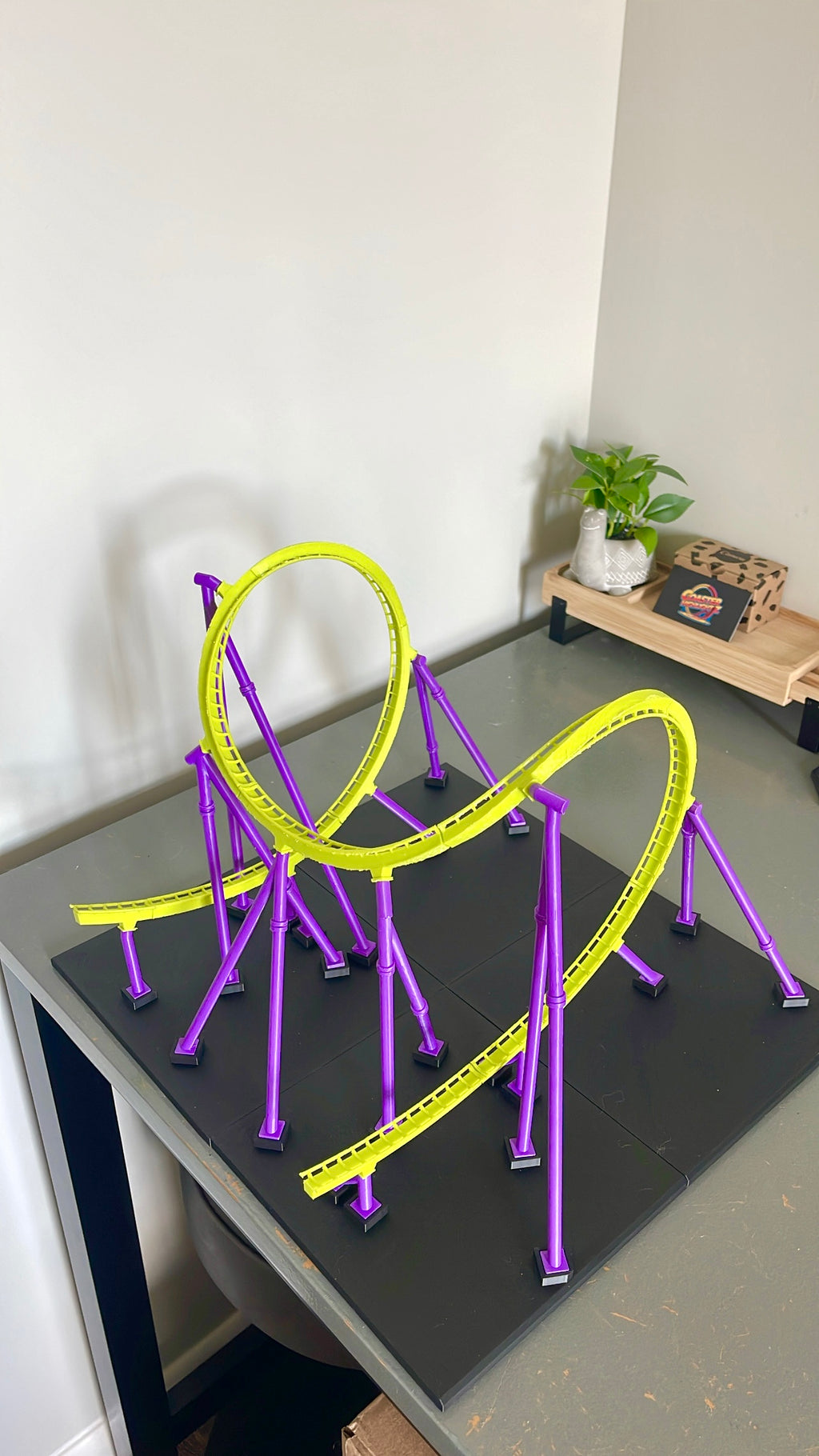 ‘The Gorgon’ Cobra Roll Model Roller Coaster Kit